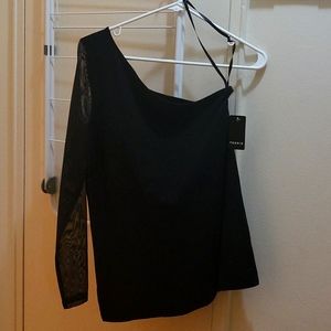 Torrid one shoulder top size 00 NWT